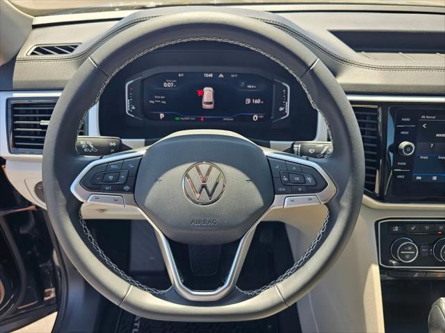2023 Volkswagen Atlas 3.6L V6 SE w/Technology