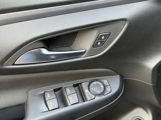2026 Buick NV Preferred FWD