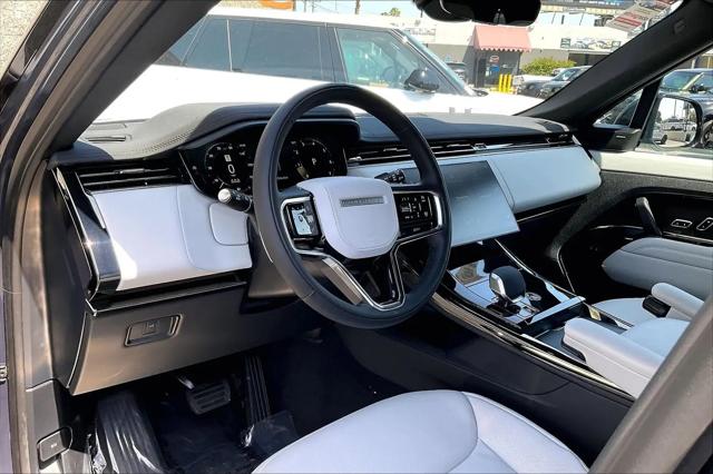 2026 Land Rover Range Rover Sport P360 SE