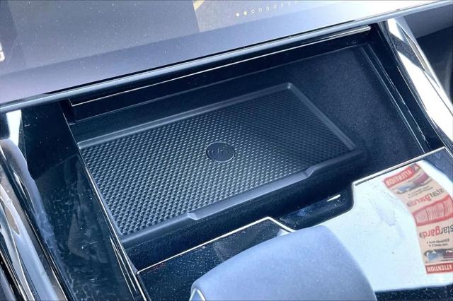 2026 Land Rover Range Rover Sport P360 SE