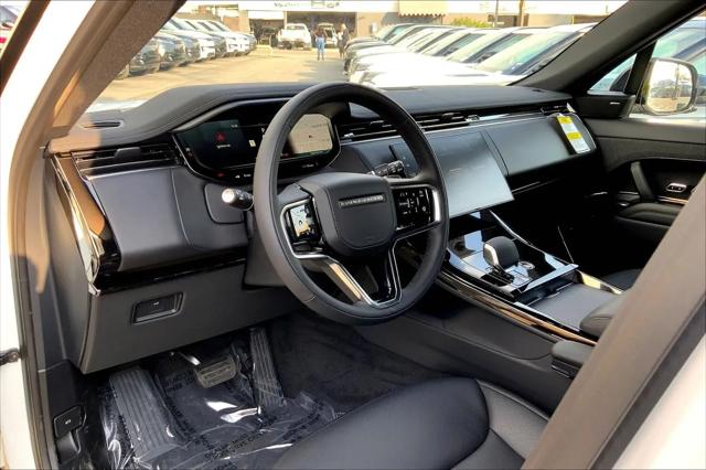 2026 Land Rover Range Rover Sport P360 SE
