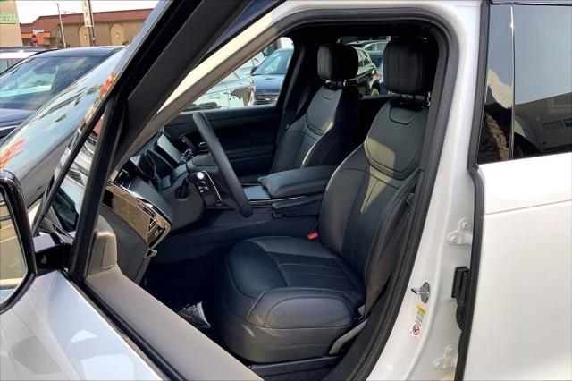 2026 Land Rover Range Rover Sport P360 SE