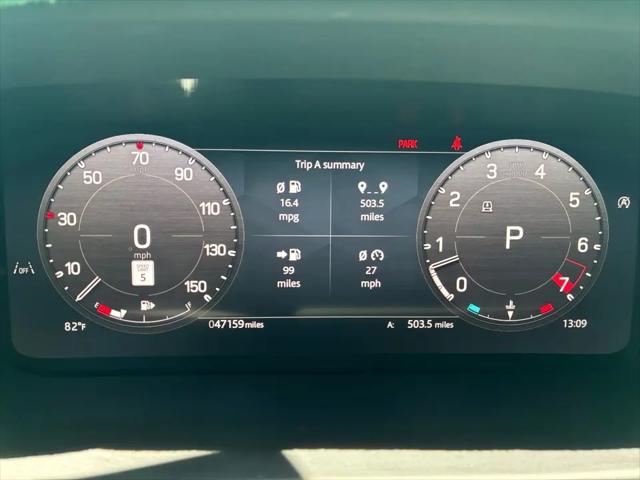 2024 Land Rover Defender 130 P400 Outbound