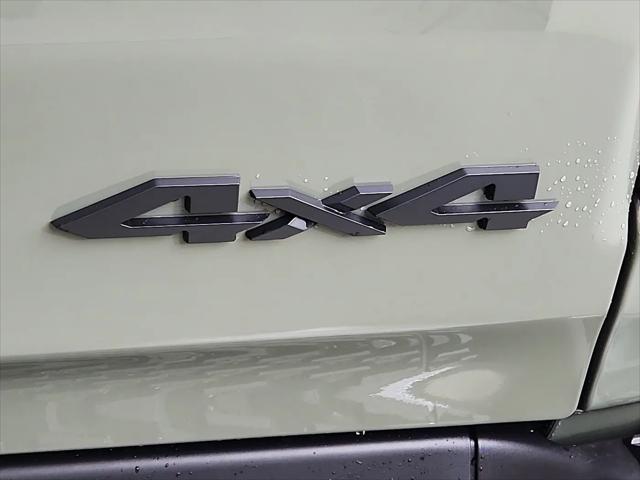 2026 Ram 1500 Express Crew Cab 4x4 57 Box