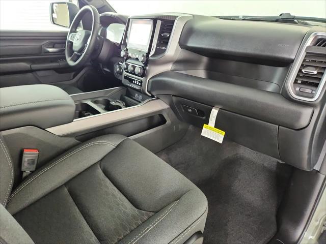 2026 Ram 1500 Express Crew Cab 4x4 57 Box