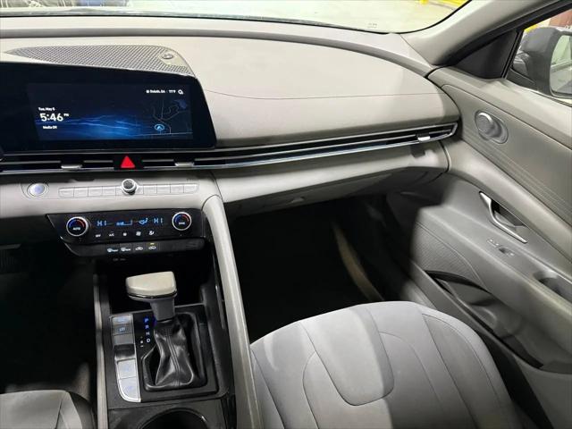 2024 Hyundai Elantra Hybrid Blue