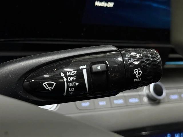 2024 Hyundai Elantra Hybrid Blue