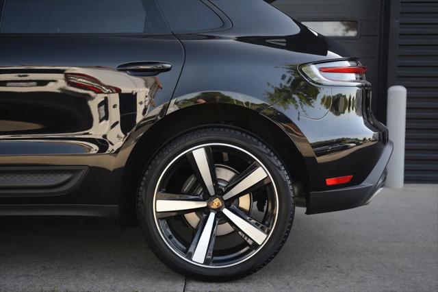 2026 Porsche Macan Macan