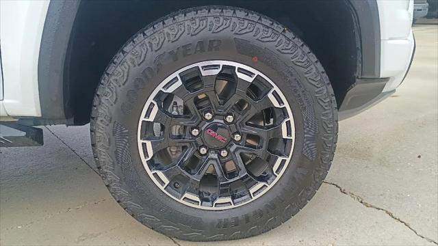 2026 GMC Canyon AT4, 4WD