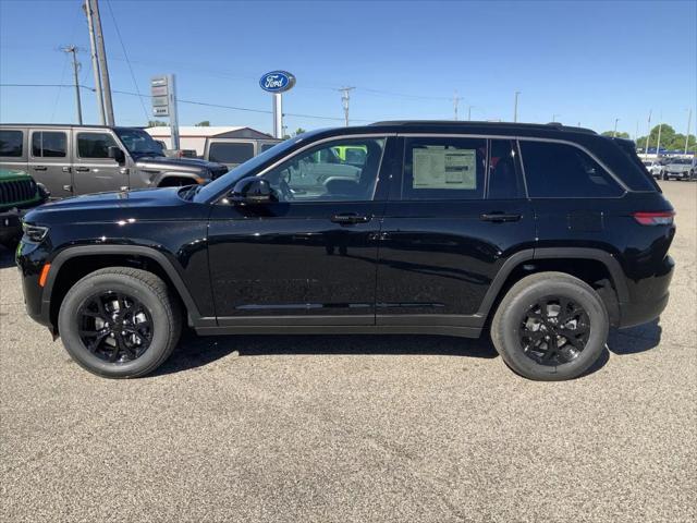 2026 Jeep Grand Cherokee Altitude 4x4