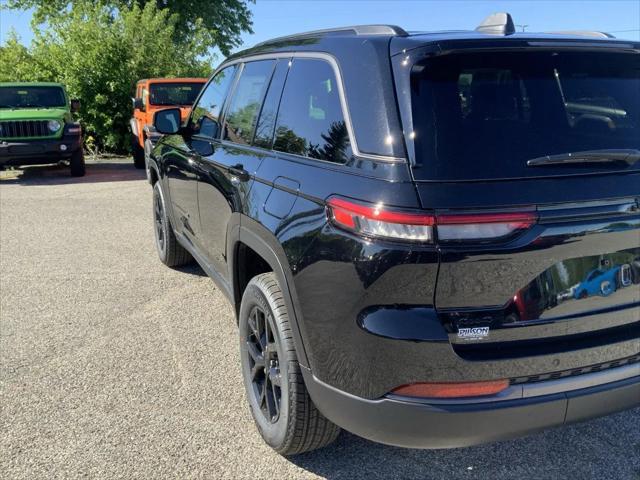 2026 Jeep Grand Cherokee Altitude 4x4