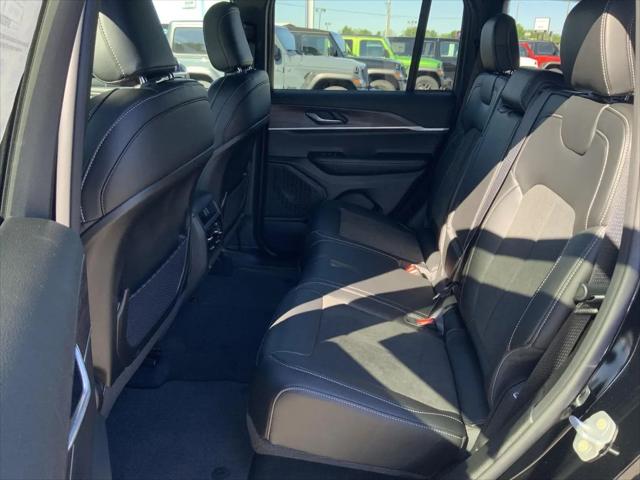 2026 Jeep Grand Cherokee Altitude 4x4