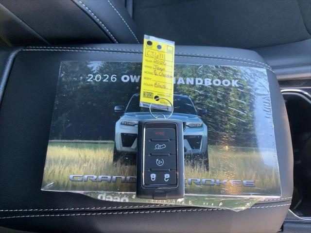 2026 Jeep Grand Cherokee Altitude 4x4