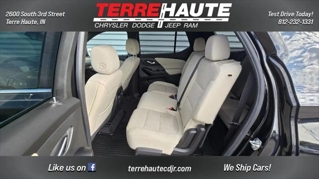 2023 Chevrolet Traverse FWD LS