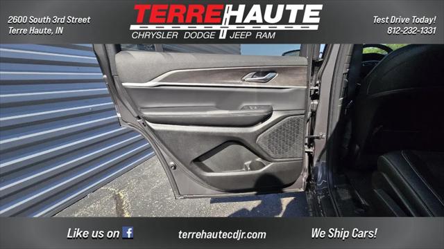 2026 Jeep Grand Cherokee L Altitude 4x4