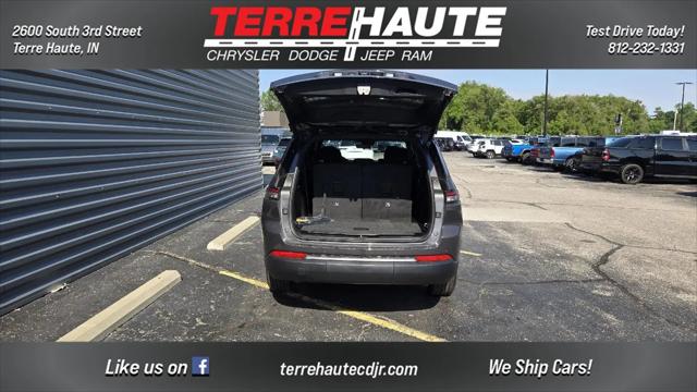 2026 Jeep Grand Cherokee L Altitude 4x4