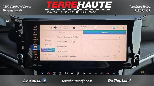2026 Jeep Grand Cherokee L Altitude 4x4
