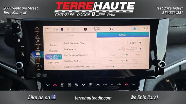 2026 Jeep Grand Cherokee L Altitude 4x4