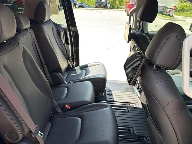 2022 Kia Carnival MPV SX