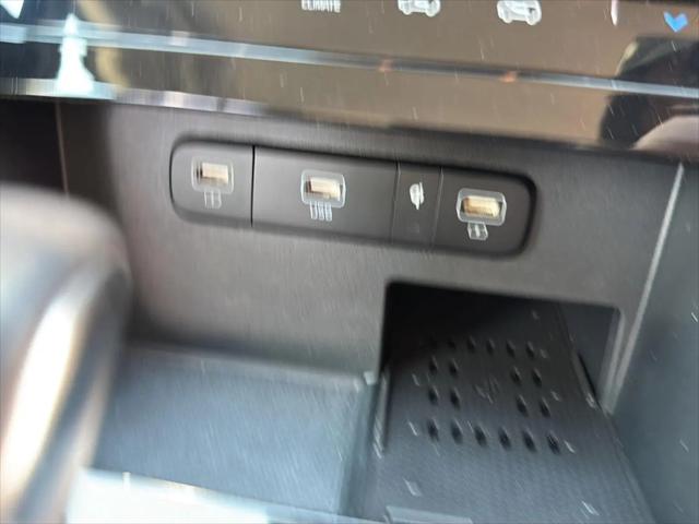 2022 Kia Carnival MPV SX