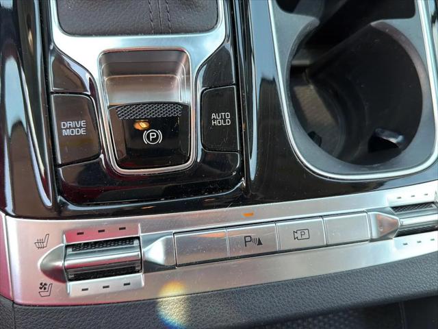 2022 Kia Carnival MPV SX