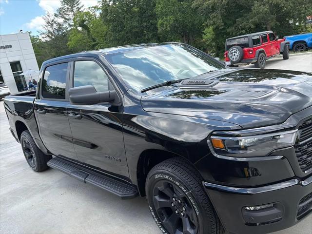 2026 Ram 1500 Express Crew Cab 4x4 57 Box