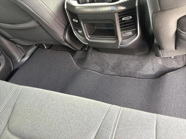 2026 Ram 1500 Express Crew Cab 4x4 57 Box