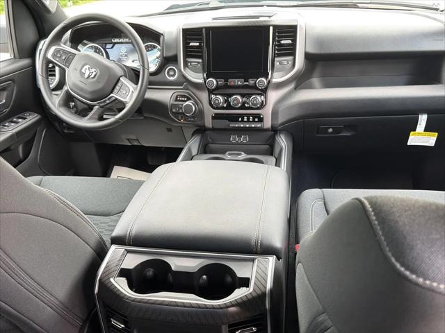 2026 Ram 1500 Express Crew Cab 4x4 57 Box