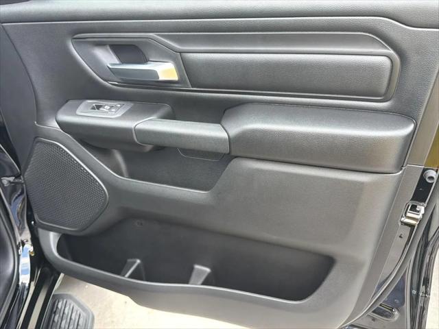 2026 Ram 1500 Express Crew Cab 4x4 57 Box