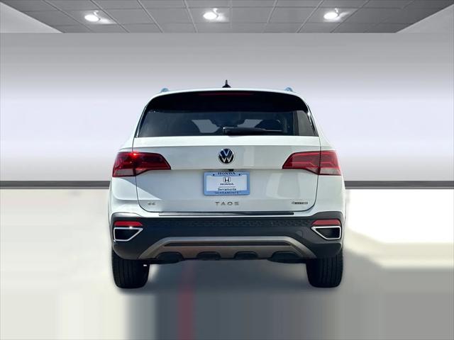 2024 Volkswagen Taos 1.5T SE