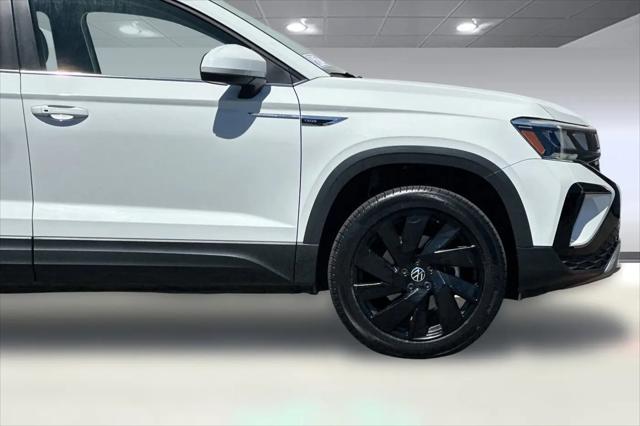 2024 Volkswagen Taos 1.5T SE