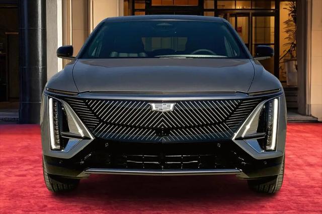 2025 Cadillac iQ Luxury 1 RWD