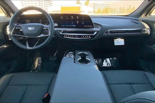 2025 Cadillac iQ Luxury 1 RWD