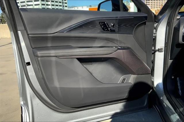 2025 Cadillac iQ Luxury 1 RWD