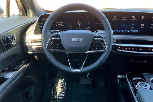 2025 Cadillac iQ Luxury 1 RWD