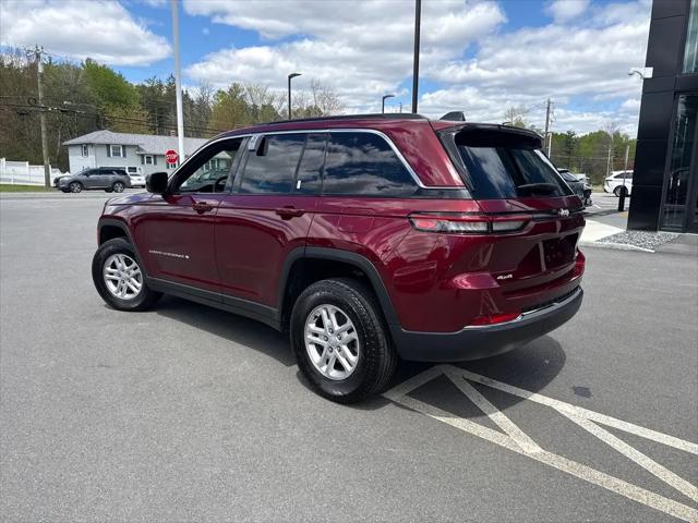 2024 Jeep Grand Cherokee Laredo 4x4