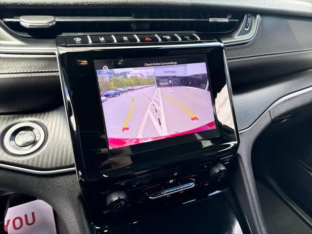 2024 Jeep Grand Cherokee Laredo 4x4