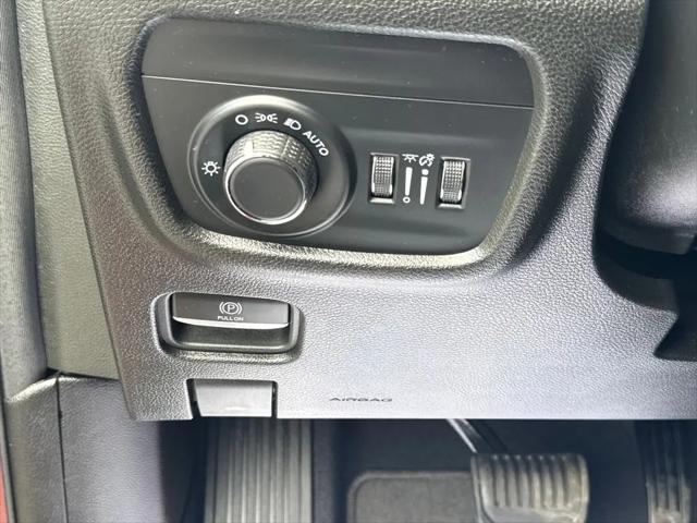 2024 Jeep Grand Cherokee Laredo 4x4