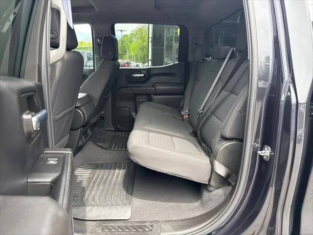 2022 Chevrolet Silverado 1500 4WD Crew Cab Short Bed Custom