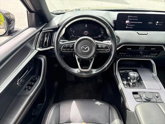 2024 Mazda X-90 Premium Plus