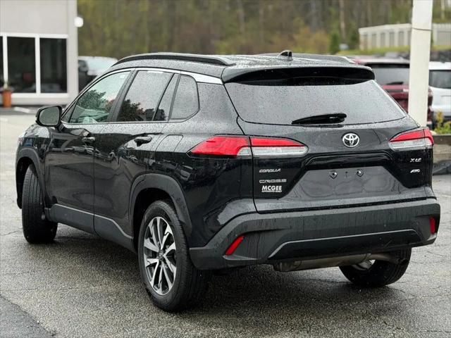2025 Toyota Corolla Cross XLE