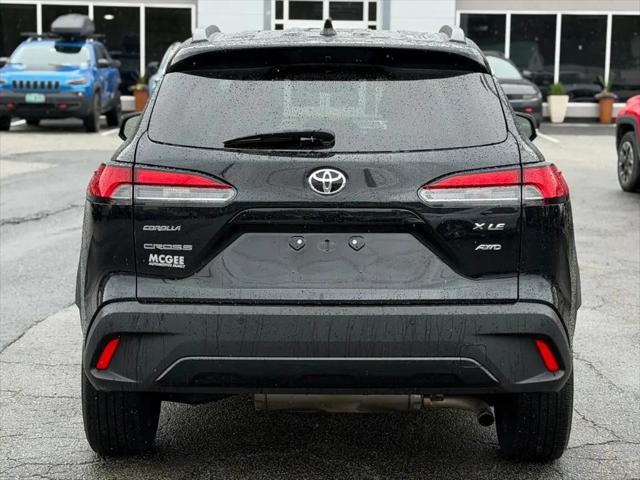 2025 Toyota Corolla Cross XLE