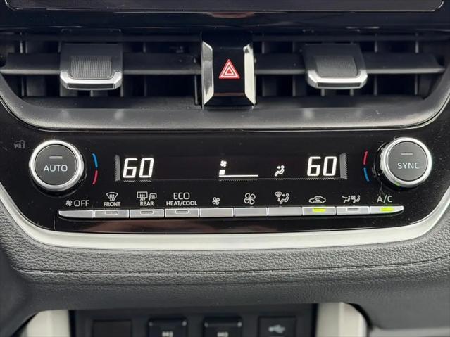 2025 Toyota Corolla Cross XLE