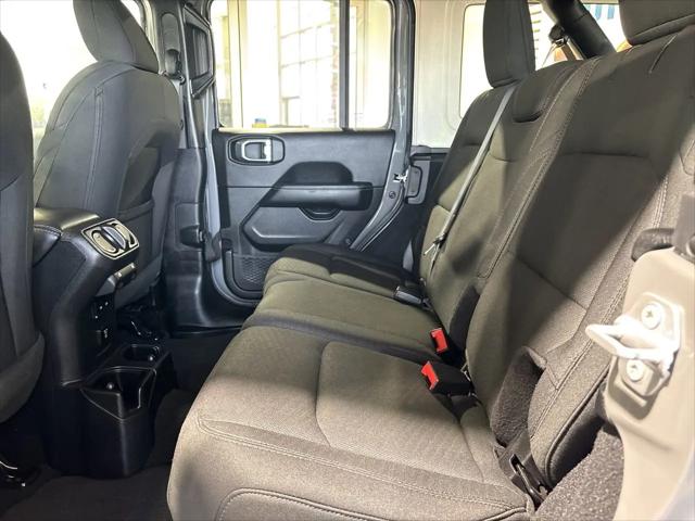 2023 Jeep Wrangler 4-Door Sahara 4x4