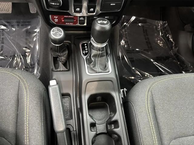 2024 Jeep Wrangler 2-Door Willys 4x4