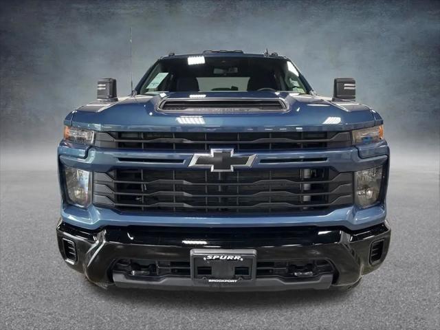 2024 Chevrolet Silverado 2500HD 4WD Crew Cab Standard Bed Custom