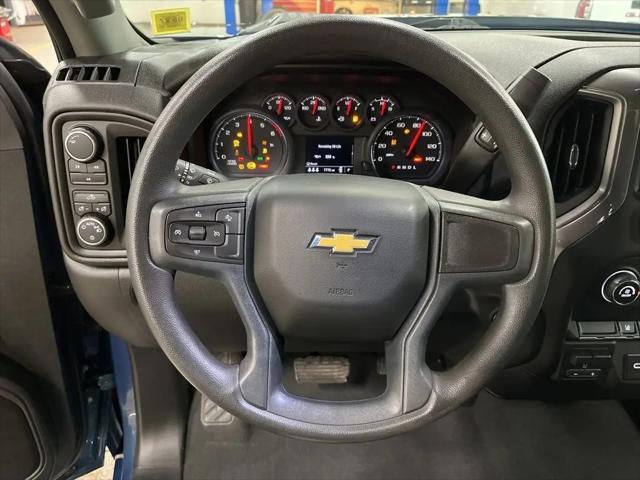 2024 Chevrolet Silverado 2500HD 4WD Crew Cab Standard Bed Custom