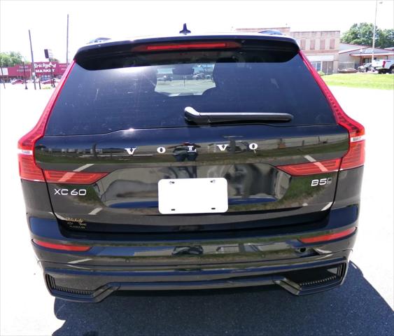 2024 Volvo XC60 B5 Plus Dark Theme