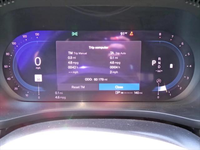 2024 Volvo XC60 B5 Plus Dark Theme