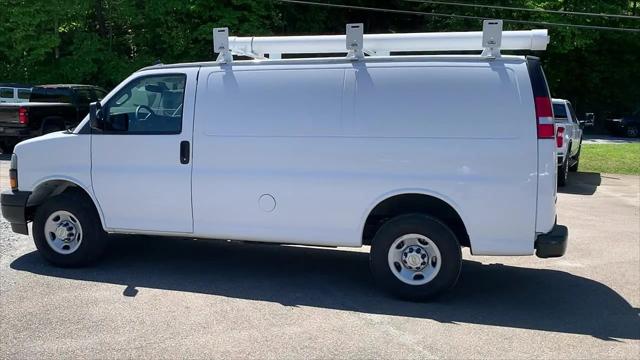 2024 Chevrolet Express Cargo Van RWD 2500 Regular Wheelbase WT